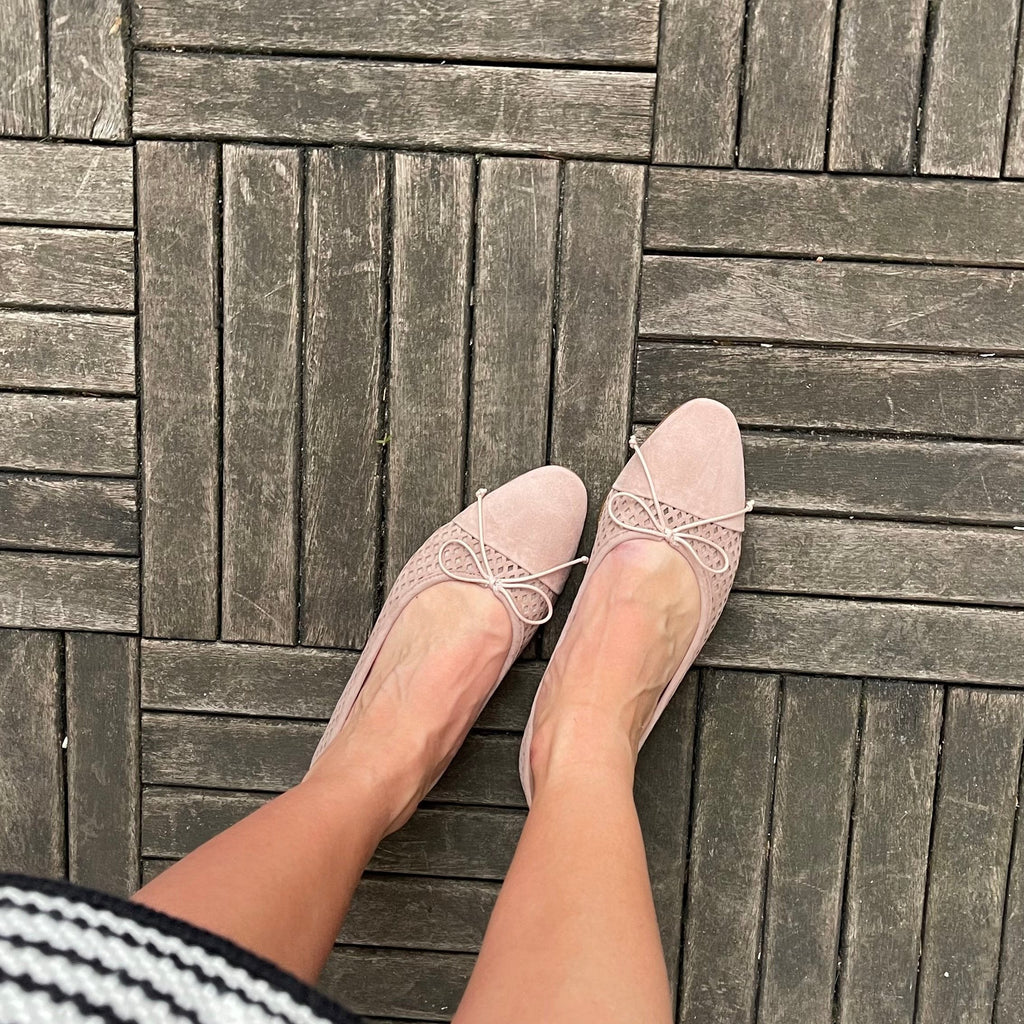 Como - Perforated Rose Wind (Suede)