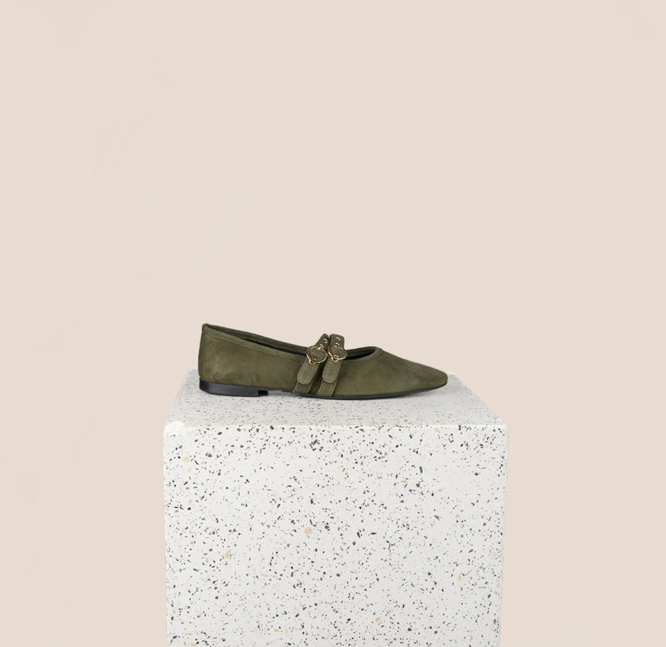 Como 2 Buckle - Olive Suede
