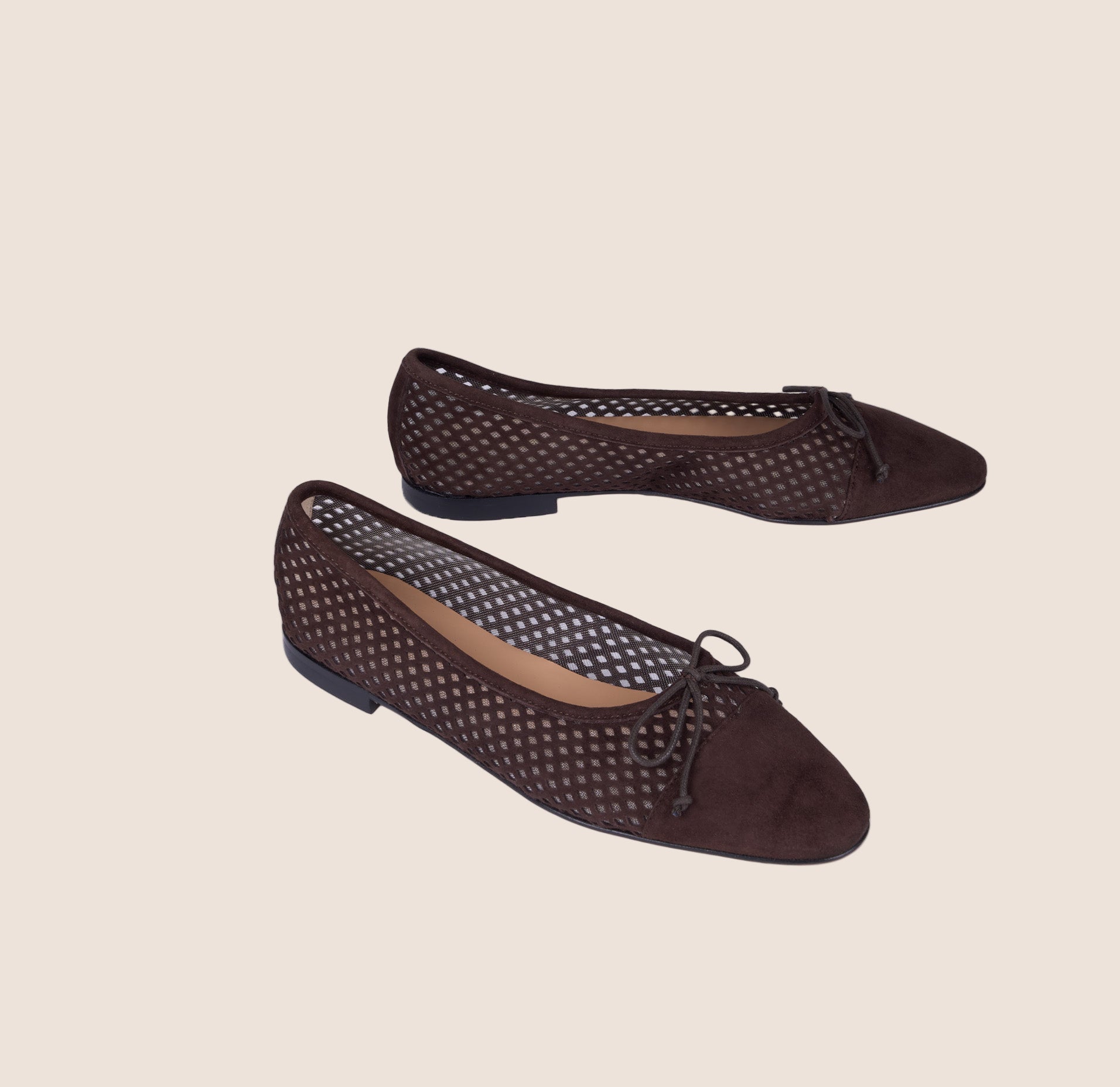 Como - Perforated Chocolate Suede (cap toe)