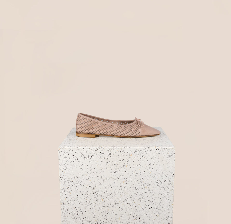 Como - Perforated Rose Wind (Suede)