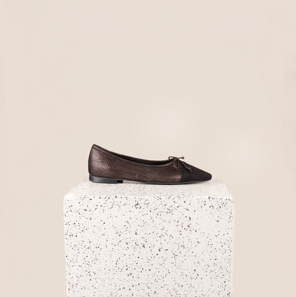 Como - Bronze Link/Black Suede