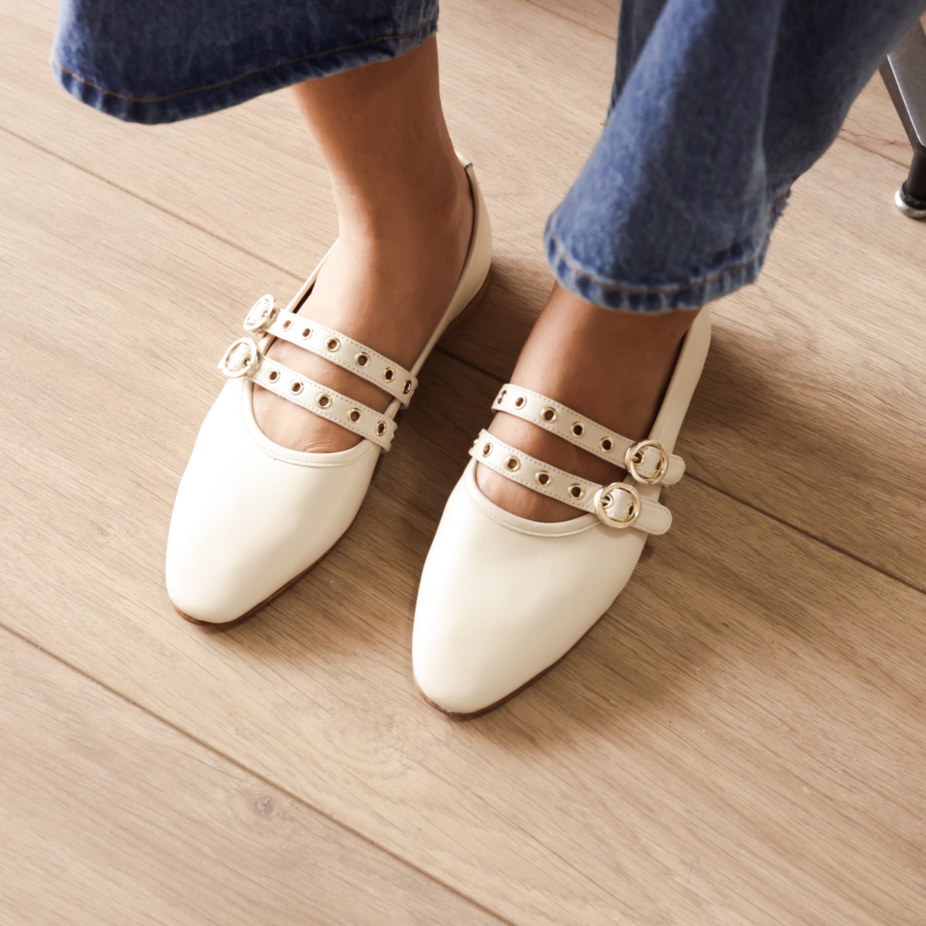 Como 2 Buckle - Ivory