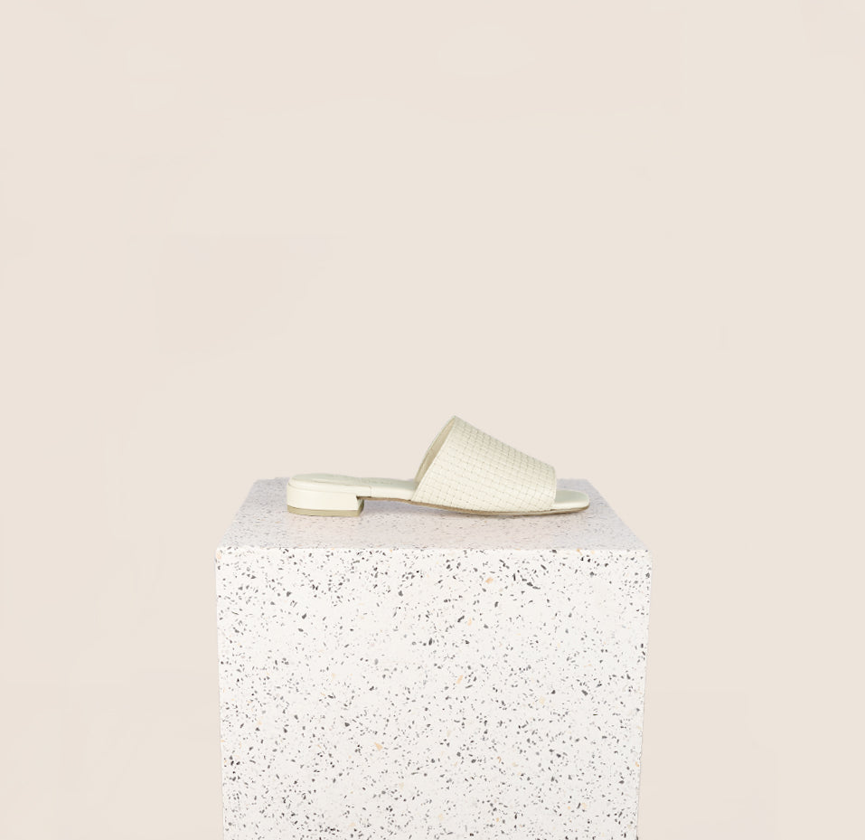 Fiore - Ivory Cassette