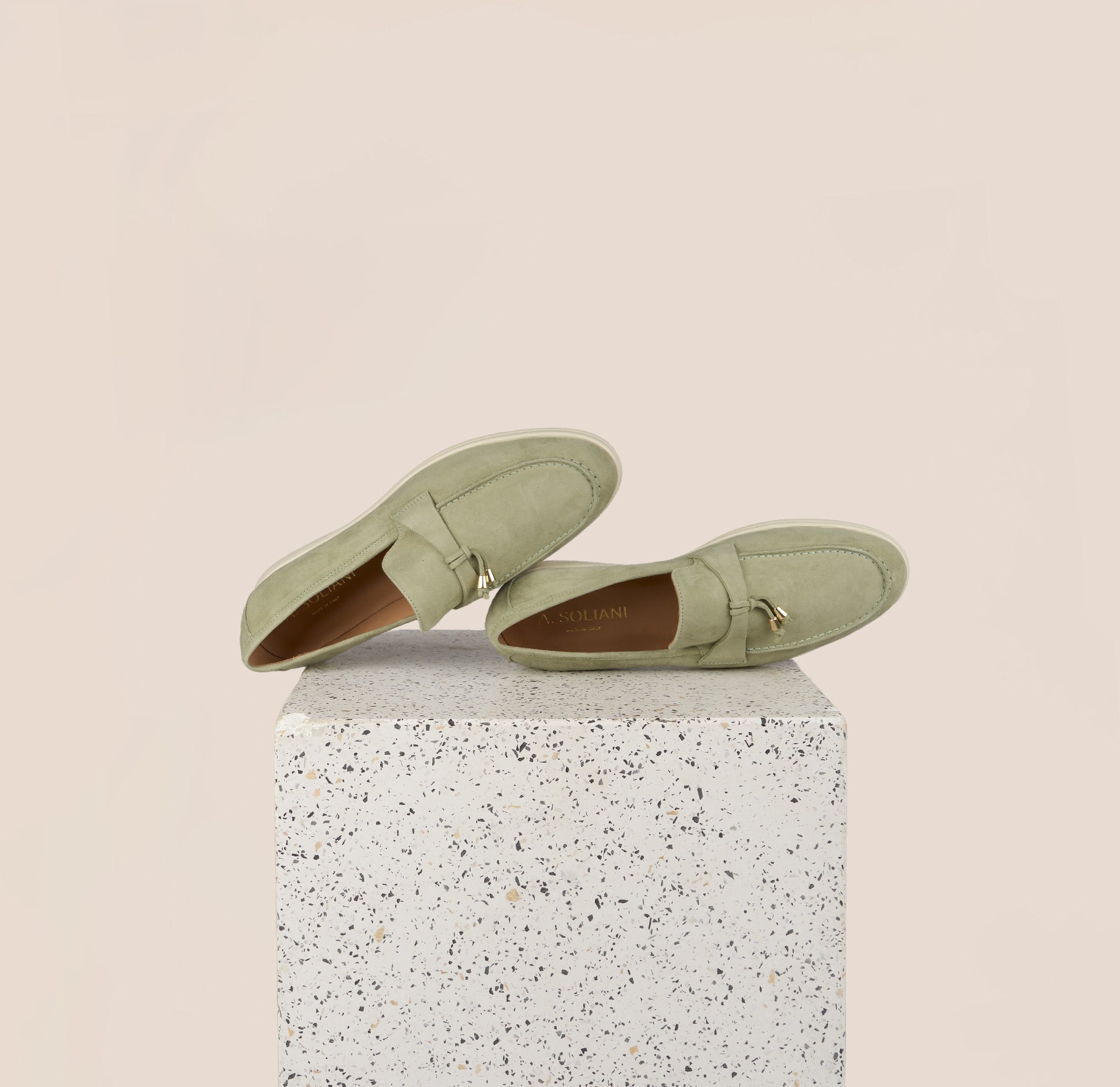 Lisa Tassels- Seafoam