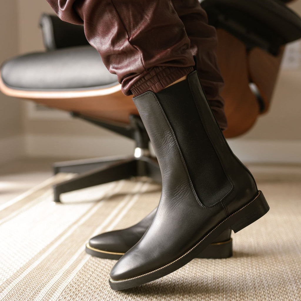 Pavia Tall - Black Leather