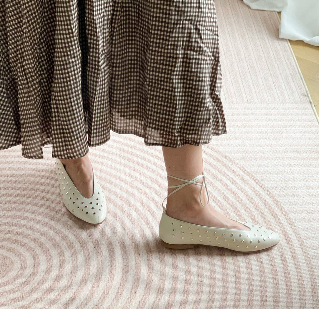 Scala Ties - Ivory Studs