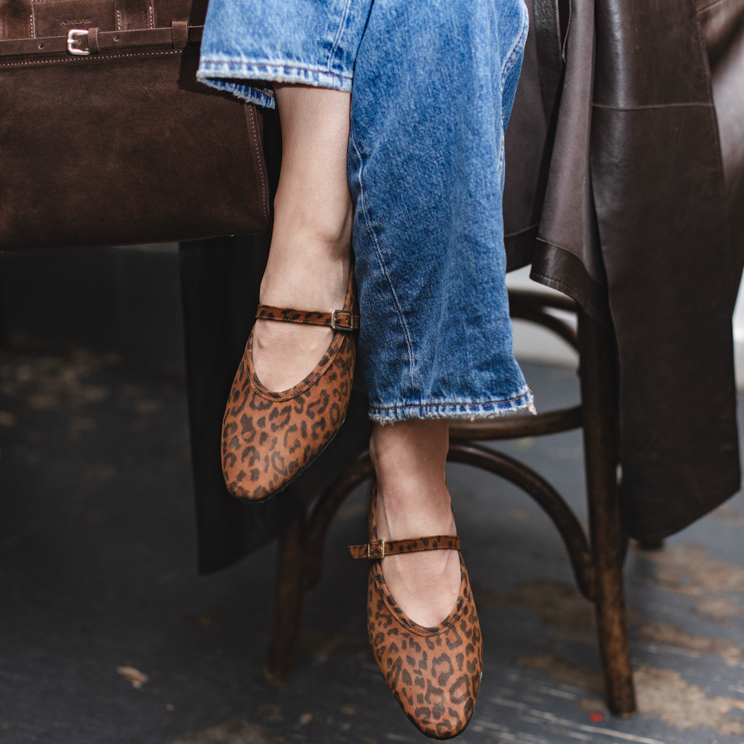 Cori - Leopard Suede