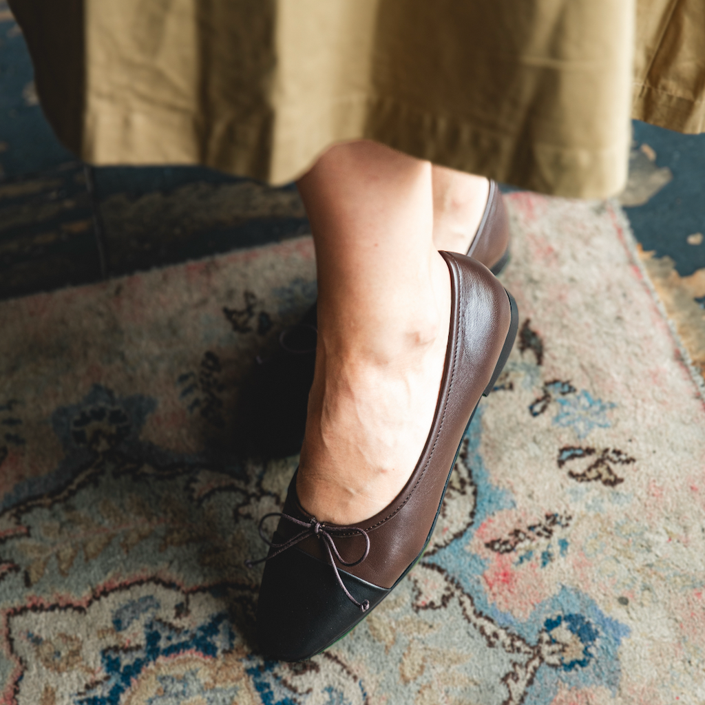 Como - Chocolate / Black Cap