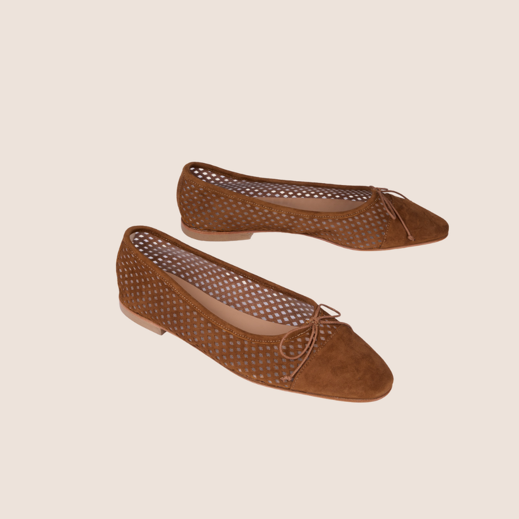 Como - Perforated Amaretto Suede (cap toe)