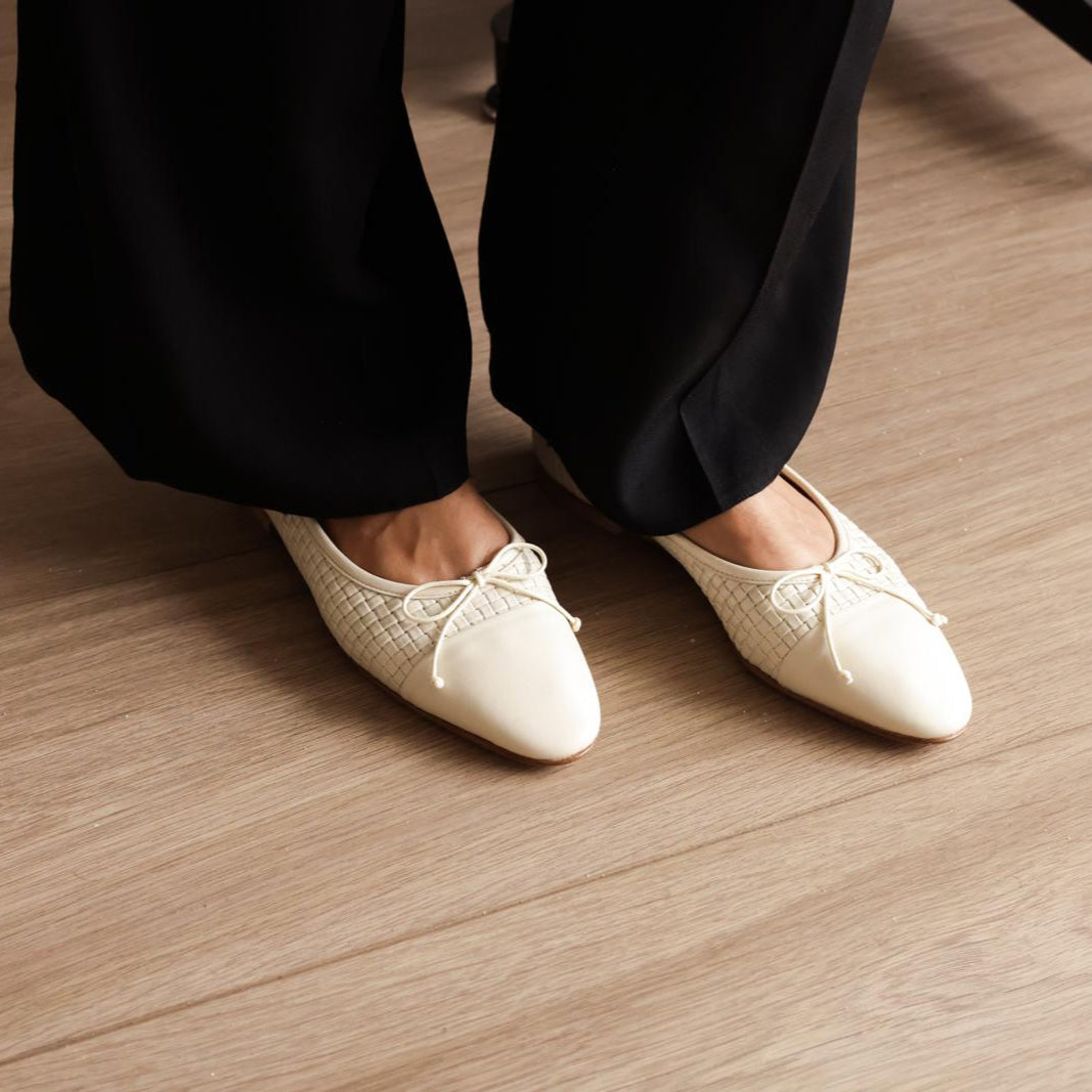 Como - Cassette/Ivory