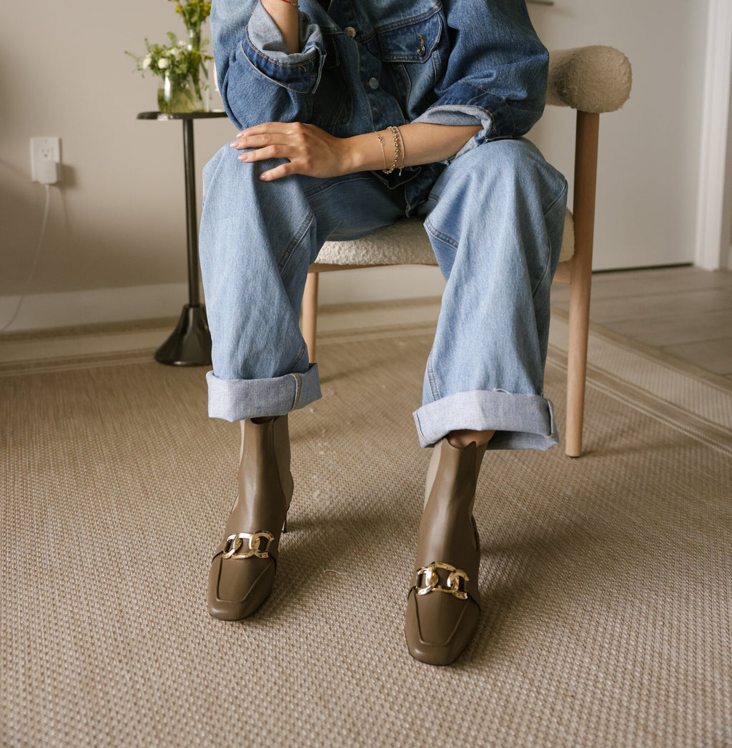 Alice - Taupe Leather